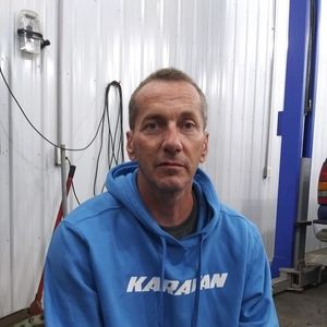 Meet your Posher, Brian